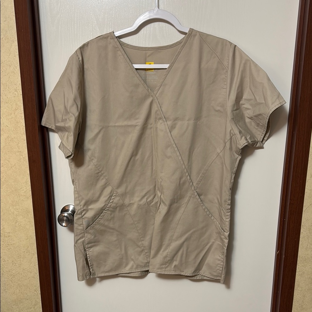 WonderWink Wonderwork Women's Tan V-Neck Scrub Top Size L